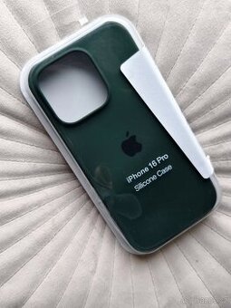 Silikonový kryt Apple iPhone 16 Pro - tmavě zelený