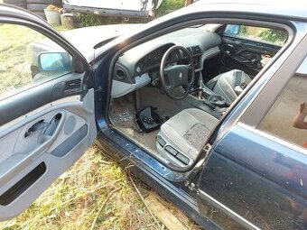 E39 520i