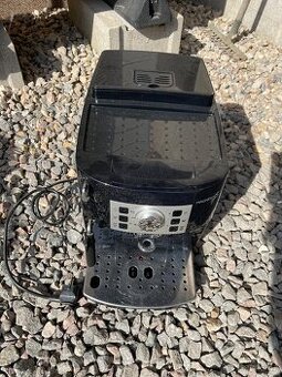 Delonghi Magnifica S - vadná deska