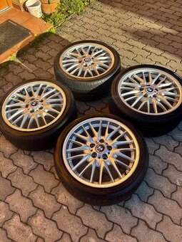 Bmw r18, style 72, 225/40,255/35