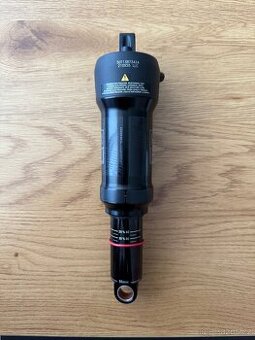 Tlumič Rock shox
