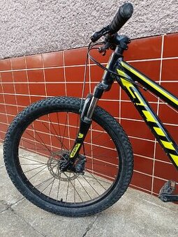 Scott 24 - 1