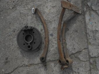 Prodám pedáli+brzdový štít na Zetor 25