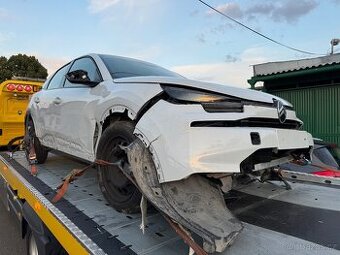 CITROËN C4 PureTech 130 S&S EAT8 1 Majitel