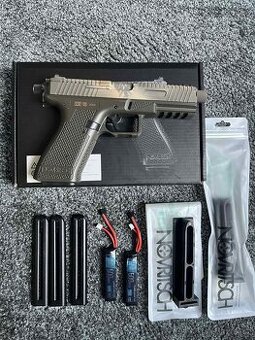 Airsoft pistol Novritsch SSE18 set - 1