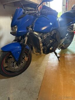 Kawasaki Z750