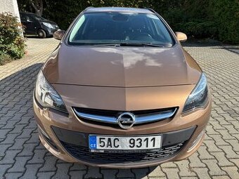Opel Astra Sport kombi 1,6 cdti r. 12/2015, 137.tkm