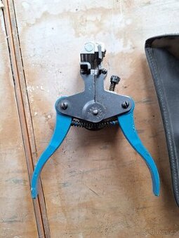 odizolovací kleště Tona