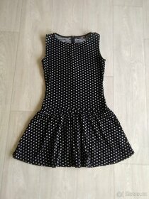 Šaty se srdíčky