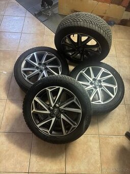 Alu kola Toyota Yaris 5x100 zimní pneu