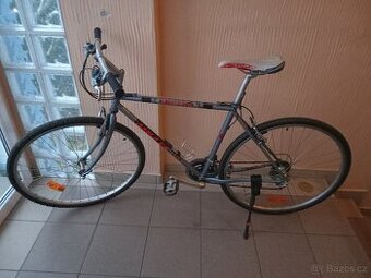 Silniční kolo Amulet-sherpa