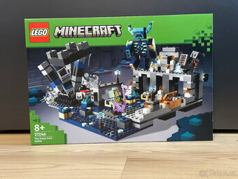 LEGO® Minecraft 21246 Bitva v Deep Darku