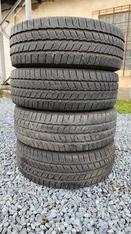 Zimní Continental 215/65 R16C