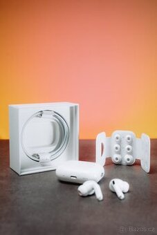 Apple AirPods Pro 2 – skvělý stav, kompletní balení