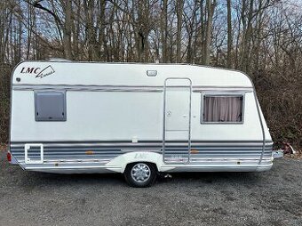 Karavan LMC – MOVER-SPRCHA-BATERIE-PŘEDSTAN
