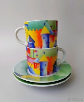 Sada keramických moka šálků s nádherným designem