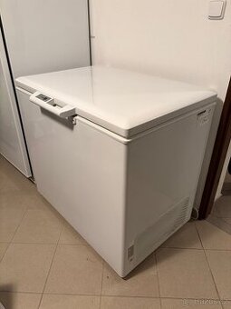 Mrazák Liebherr GT 3056