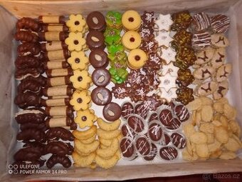 Přebytek cukroví 3kg