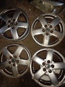 Prodám hliníková kola Octavia I, Fiat Stillo a Suzuki Liana