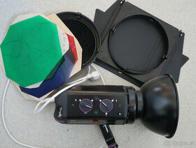 2x BOWENS 250+stativy Manfrotto a další fotopříslušenství