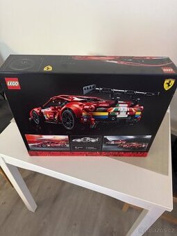 Lego Ferrari 488gte 42125