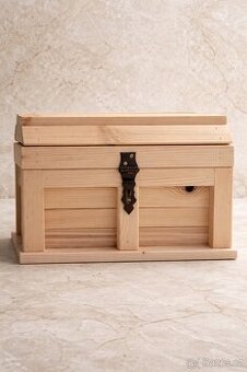 Dřevěná truhlička-dekorace - 1