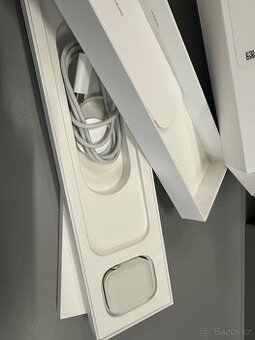 Apple Watch 8 41 MM starlight - 1