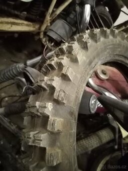 ČZ motokros Pneu