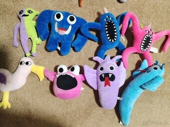 Garten of Banban plyšáci