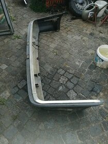 Renault 25  zadní nárazník
