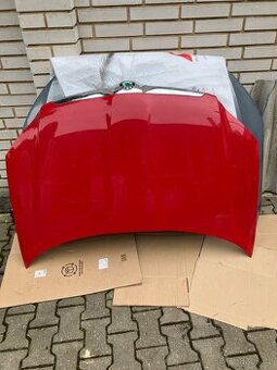 predni haubna kapota skoda yeti 09-13 cervena yety