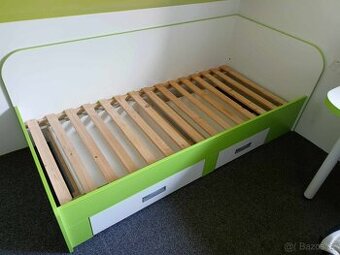 Dětská postel