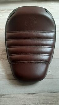 Originální sedlo Indian Scout / Scout Bobber - TOP stav