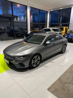 Mercedes-Benz CLA,  2.0 Benzín CLA 180