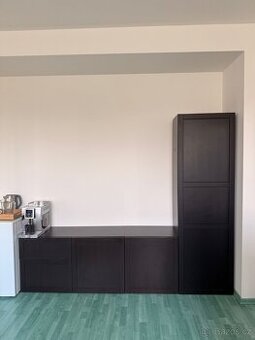 IKEA sestava skříní tmavá