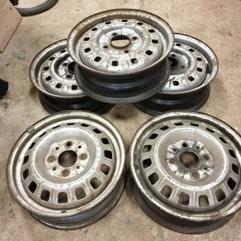 Plechové disky 4,5J x 13 ET41 , 4.00B x 13 ET35-40