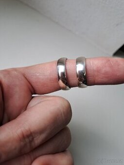 Stříbrné snubní prsteny