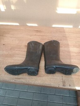 Dětské jezdecké holínky.