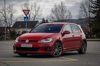 Volkswagen Golf GTI Performance 2.0 TSI 180kW