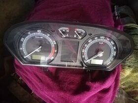 Přístroje Škoda Fabia I 2006