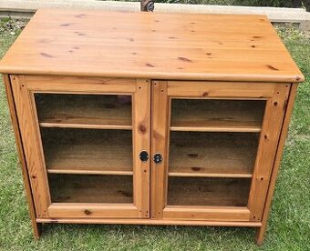 Tv stolek Ikea Leksvik