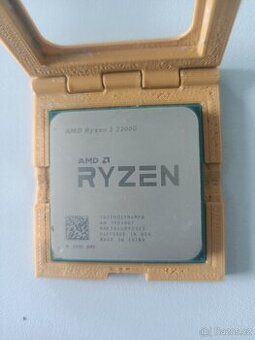AMD Ryzen 3 2200G