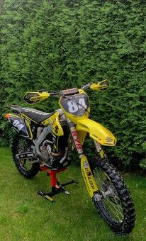 Suzuki rmz 250