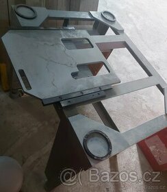 Železná konstrukce stolku - 1