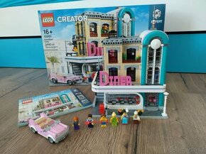 LEGO 10260 Restaurace v centru města - 1