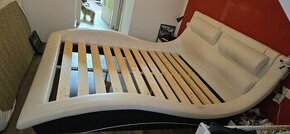 Koženková postel s roštem (lůžko 160x200cm)