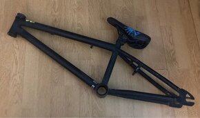 Rám na BMX + sedlo