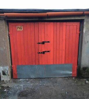 Garáž 19m² v centru Bíliny v osobním vlastnictví