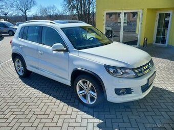 Volkswagen Tiguan 2.0TDi 4x4 DSG R-LINE XENONY NAVI