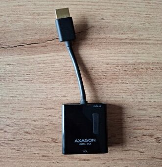 HDMI na VGA adaptér